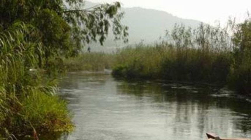 Meri&ccedil; nehri'nde 2 erkek cesedi bulundu
