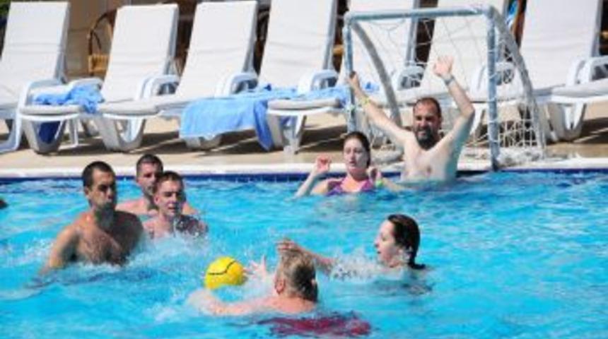 Bunaltan sıcaklar turistleri farklı arayışlara itiyor