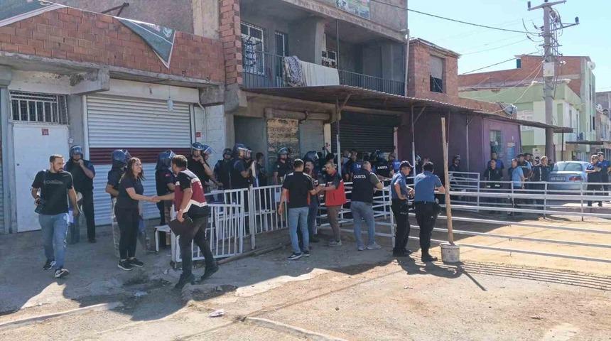 Diyarbakır&rsquo;da ka&ccedil;ak kesim yerleri m&uuml;h&uuml;rlendi