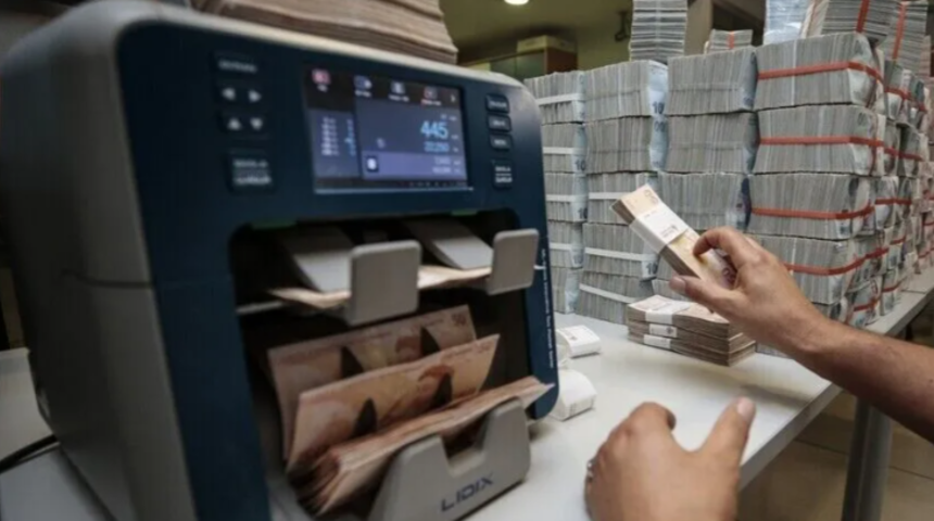 Bankacılık sekt&ouml;r&uuml;n&uuml;n mevduatı ge&ccedil;en hafta azaldı