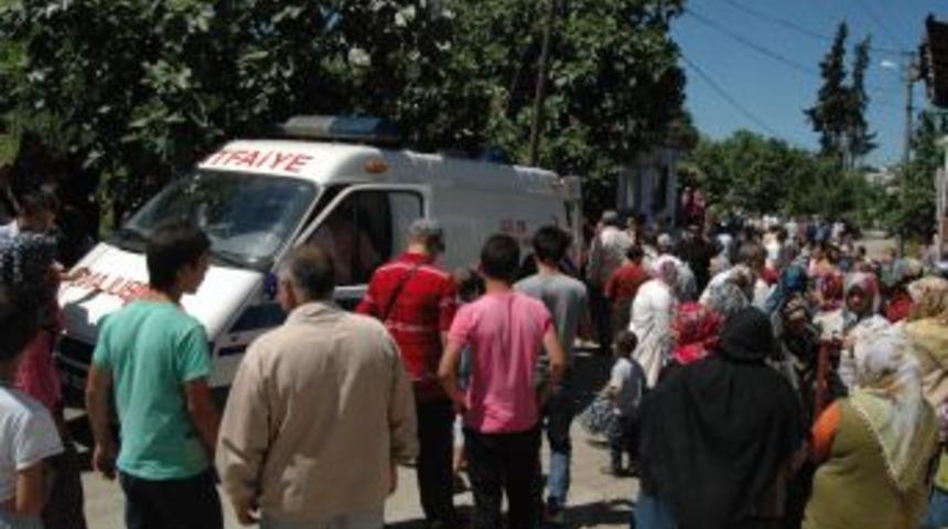 &Ouml;ld&uuml;r&uuml;len kadının baba evine ateş d&uuml;şt&uuml;