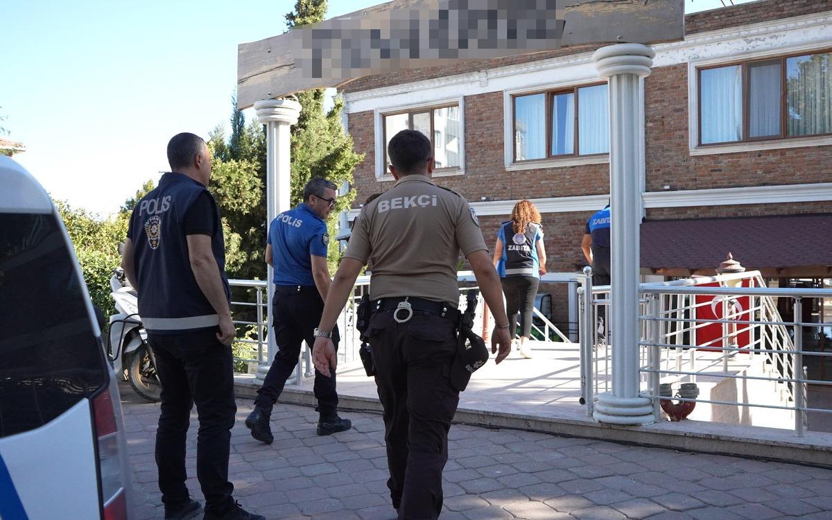 Bu da Gelibolu nun Epstein ı! Otel skandalında mide bulandıran ifadeler: &ldquo;Aşağı tarafa iner misin?&rdquo; 1