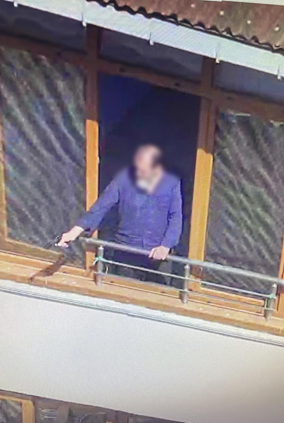 Maltepe de silahlı saldırı! 2 &ouml;l&uuml;, 1 yaralı: Saldırgan b&ouml;yle yakalandı 3