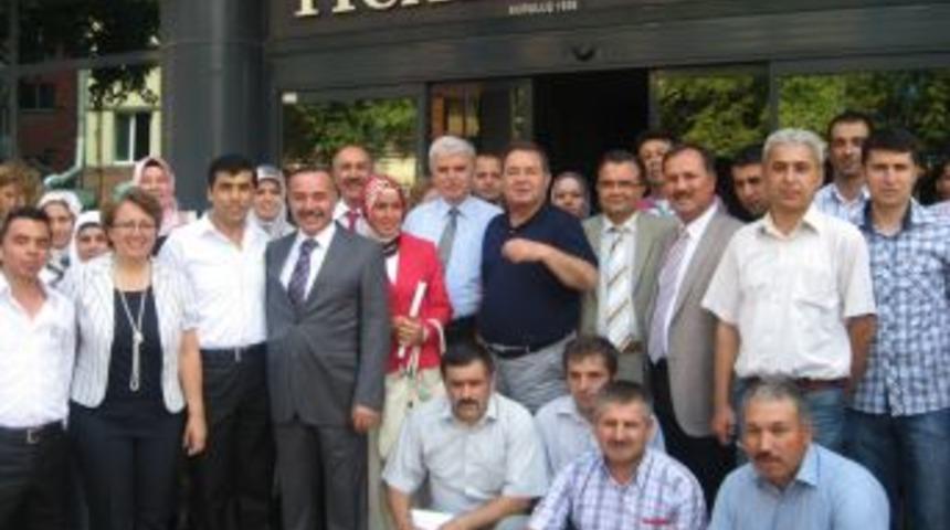 Denizli&rsquo;de her hafta 26 işyeri a&ccedil;ılırken 6&rsquo;sı kapanıyor