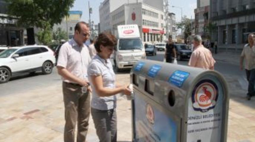 Denizli Belediyesi &uuml;&ccedil;l&uuml; geri d&ouml;n&uuml;ş&uuml;m kutularını yaygınlaştırıyor