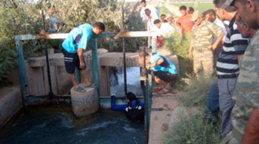Sulama kanalına d&uuml;şen &ccedil;ocuk kayboldu