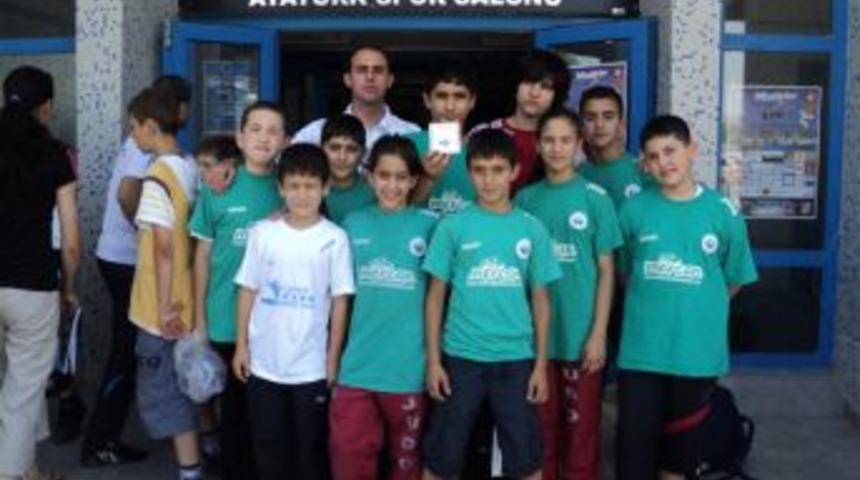 Minik judocular Tekirdağ'dan d&ouml;nd&uuml;