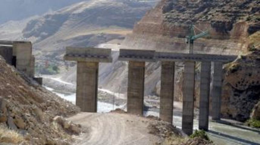 Siirt &ccedil;ıkmaz sokak olmaktan kurtuluyor