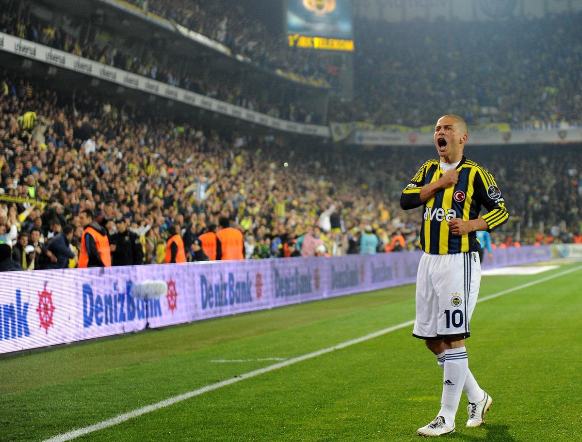 Alex De Souza dan Fenerbahçe itirafı! "Ayrılmasına üzüldüm" 2