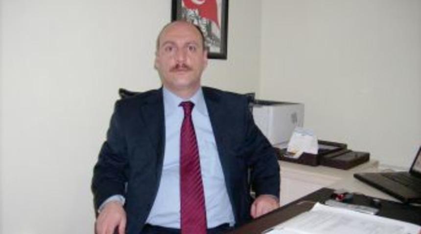 Devlet memuru olmayan akrabasına gri pasaport almak isteyen müdüre soruşturma