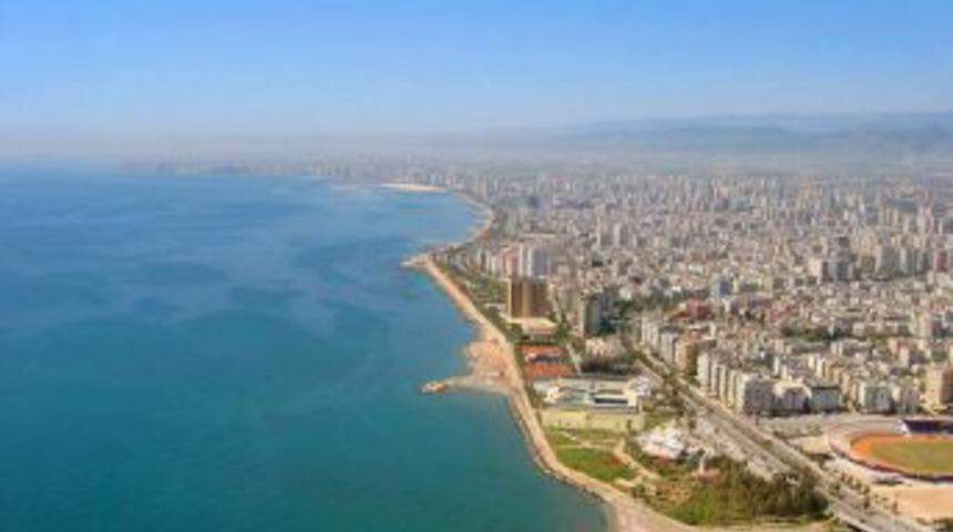 Mersin B&uuml;y&uuml;kşehir Belediye Başkanı Macit &Ouml;zcan: Mersin kıyıları temiz