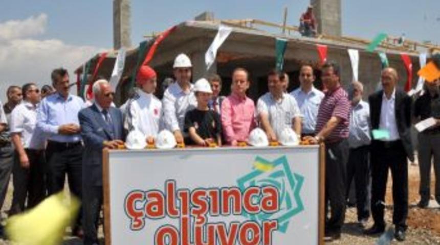 Meram'a FIFA standartlarında spor tesisi yapılıyor