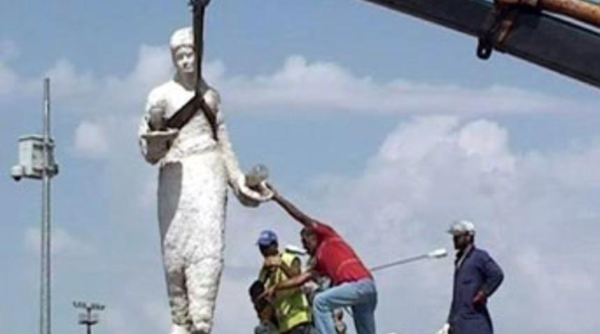 "&Ccedil;ayda &Ccedil;ıra" yıkıldı, Elazığ karıştı