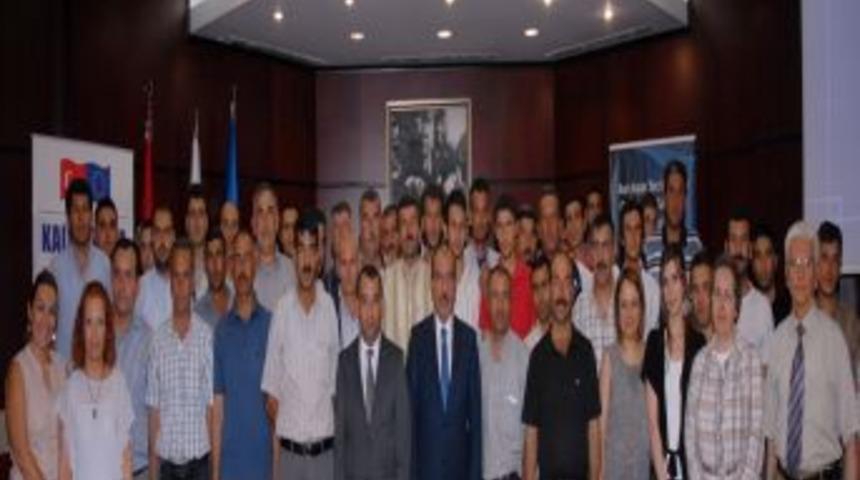 Kalkınmada Kayıtlı İstihdamın Rol&uuml; Projesi'yle 264 inşaat ustasına eğitim
