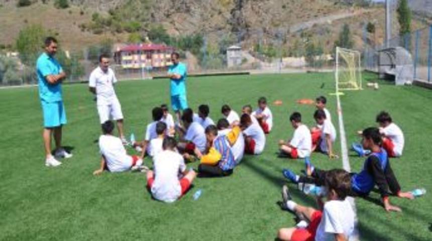 TFF - &Uuml;lker Futbol K&ouml;yleri devam ediyor