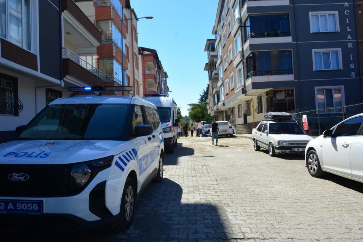 &Uuml;nye de belediye personeli, evinde &ouml;l&uuml; bulundu 2