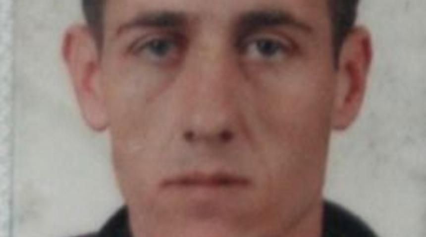 Kendisinden zorla alkol isteyen adamı &ouml;ld&uuml;rd&uuml;