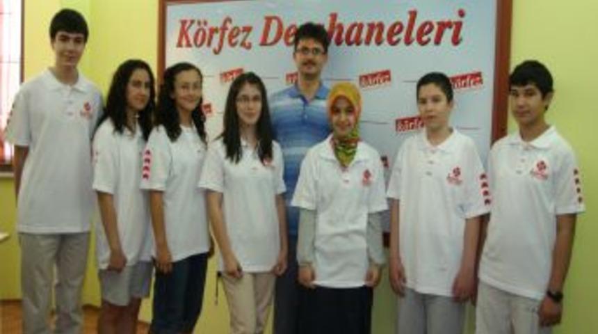 Aydın K&ouml;rfez&rsquo;in yedi &ouml;ğrencisi SBS'de 500 tam puan aldı