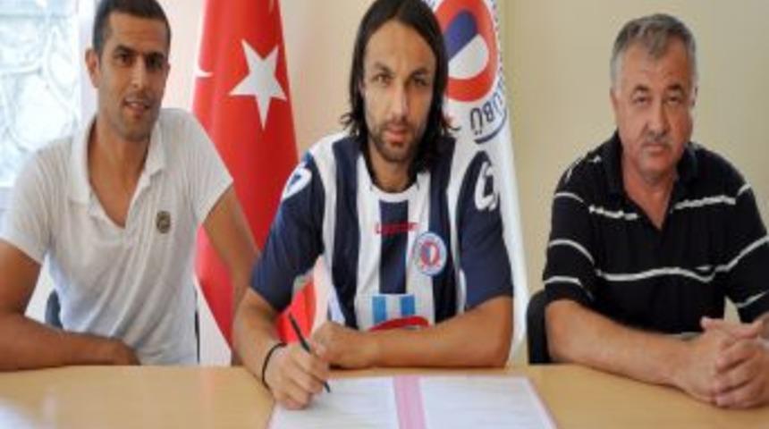 Fethiyespor, 4 futbolcuyu kadrosuna kattı