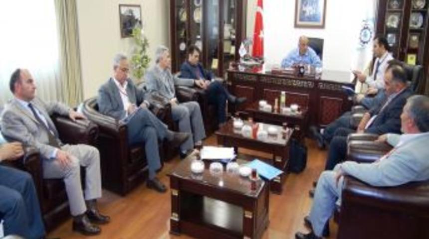 İranlı iş adamları T&uuml;rkiye ile ekonomik ilişkilerini artırmak istiyor