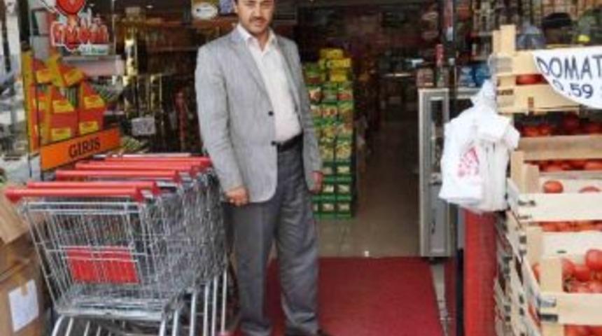 Ramazan ayı yaklaştı, marketlerde gıda paketleri hazırlıkları başladı