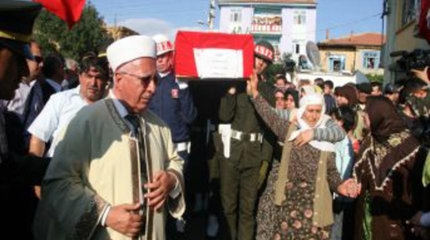 Şehit olmasaydı, askerden d&ouml;n&uuml;şte imam olarak g&ouml;reve başlayacaktı