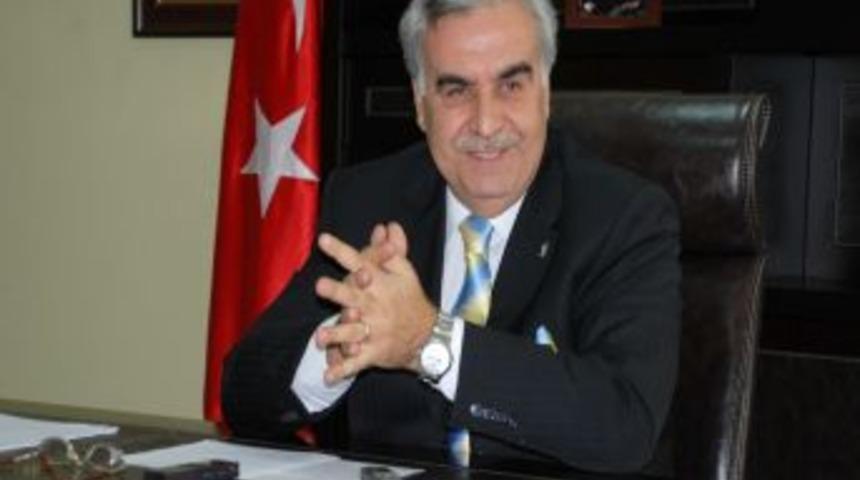 İzmir'de AK Parti'ye bir yılda 39 bin yeni &uuml;ye kaydoldu