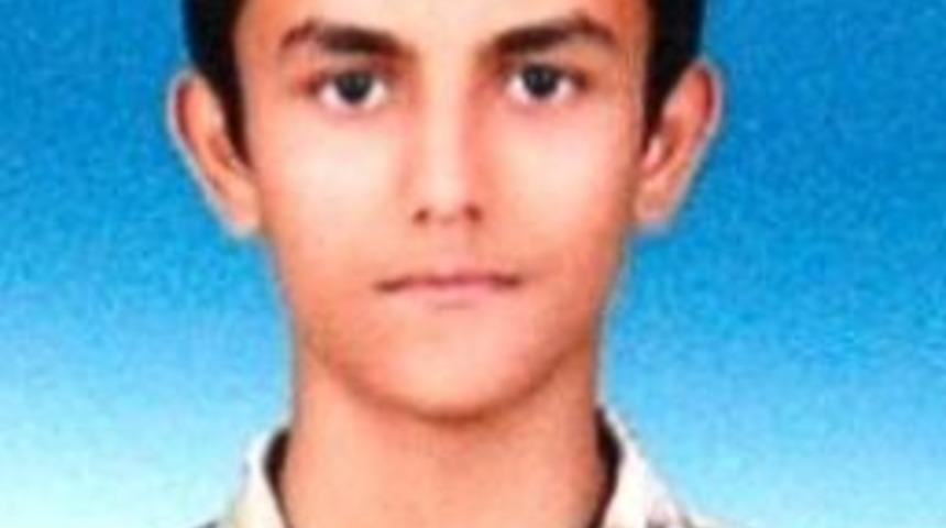 Babasına kızıp evden ka&ccedil;an gen&ccedil;ten 5 g&uuml;nd&uuml;r haber alınamıyor