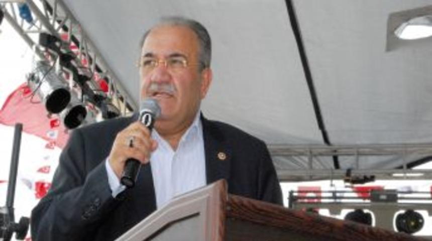 TBMM İdare Amiri Uslu: Ter&ouml;r &ouml;rg&uuml;t&uuml; demokrasiye provokasyon yaptı