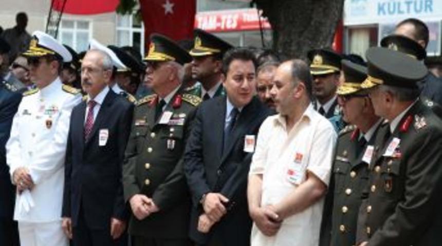 Ankara&rsquo;nın şehit onbaşısı ebediyete uğurlandı