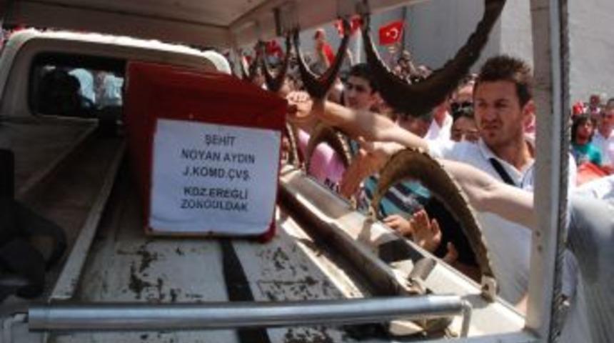 Binlerce Zonguldaklı, Şehit Komando Noyan Aydın'ı uğurlandı