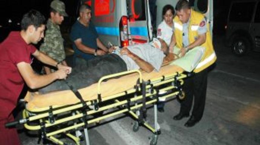 &Ccedil;ukura d&uuml;şen otomobil g&ouml;renleri hayrete d&uuml;ş&uuml;rd&uuml;