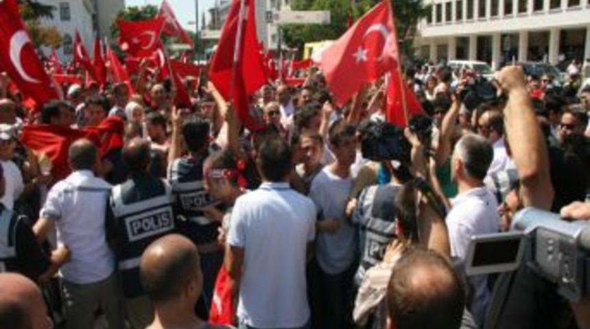 Bursa&rsquo;daki tepki y&uuml;r&uuml;y&uuml;ş&uuml;nde gerginlik yaşandı