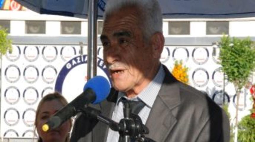 "Oğlum şehit olduğunda, K&uuml;rt gelinim K&uuml;rt&ccedil;e, T&uuml;rk gelinim T&uuml;rk&ccedil;e ağıt yaktı"