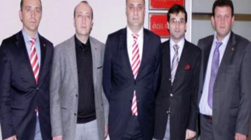 Vatandaş, tıraş parasını kredi kartıyla &ouml;deyebilecek