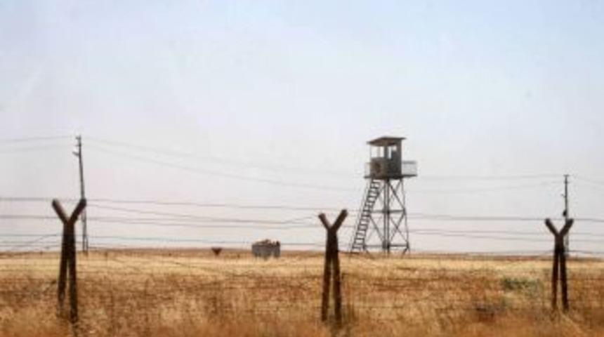 PKK&rsquo;lı kadın ter&ouml;rist sınırı ge&ccedil;erken yakalandı