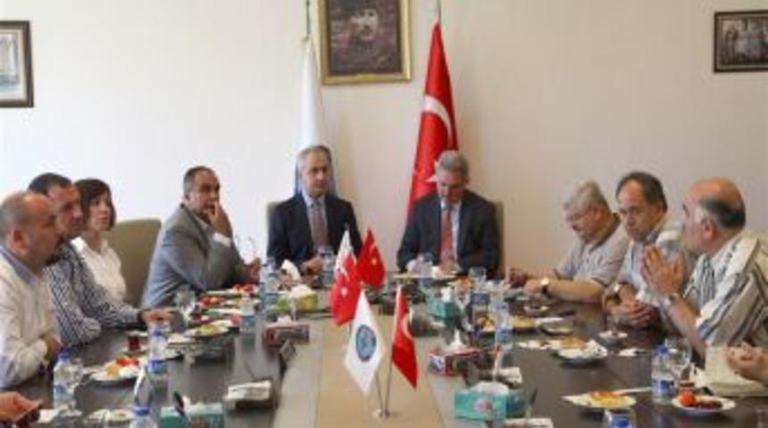 SATSO Başkanı K&ouml;semusul: Şirketlerin devamlılığı i&ccedil;in kurumsallaşma &ouml;nemli