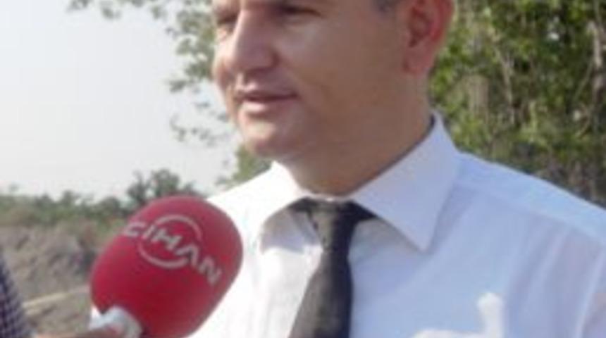 Mesaisine personelden 2 saat &ouml;nce başlayan Kaymakam &ccedil;ayını kendisi demliyor