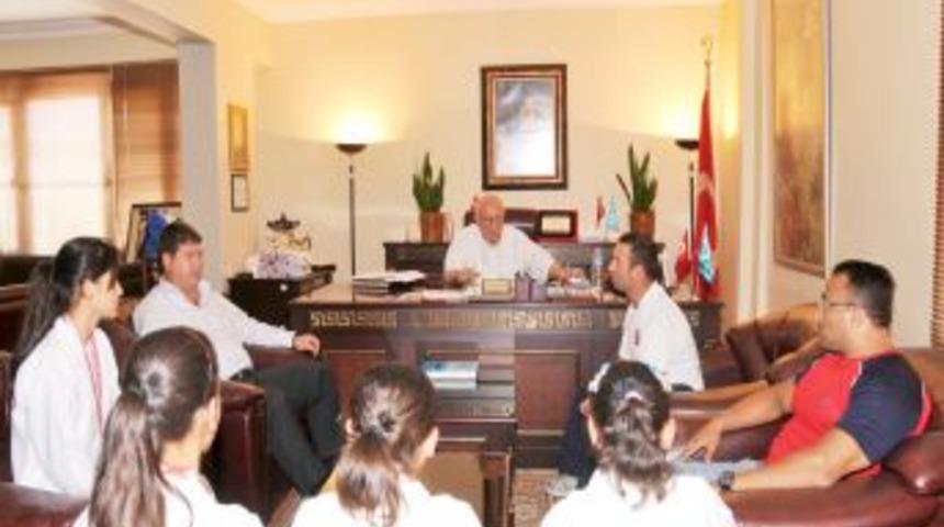 Aliağa'nın tekvandocuları uluslararası turnuvada 5 madalya kazanandı