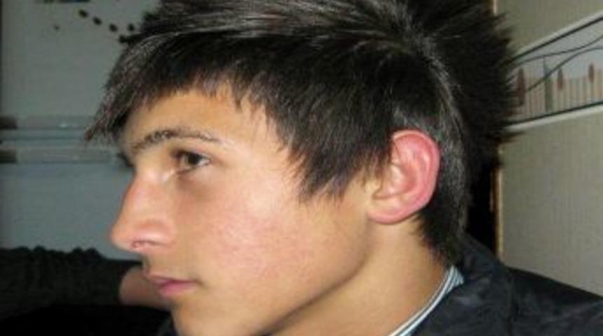 Facebook&rsquo;ta veda etti, trafik kazasında &ouml;ld&uuml;