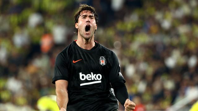 Son Dakika | Dusan Vlahovic'e verilen ceza belli oldu