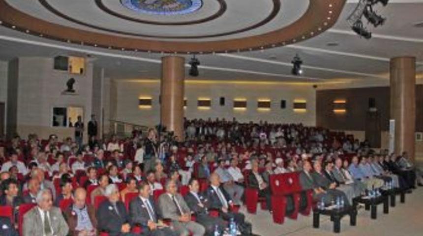 A&Uuml;, BTC Boru Hattı Şirketi ile hattın ge&ccedil;tiği k&ouml;ylerde projeler y&uuml;r&uuml;t&uuml;yor