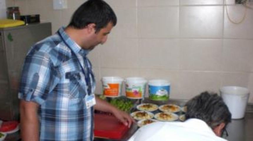 Bursa'da sahte i&ccedil;ki denetimi