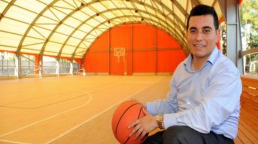Kepez'e 24 saat sıcak su akan spor salonu yapıldı
