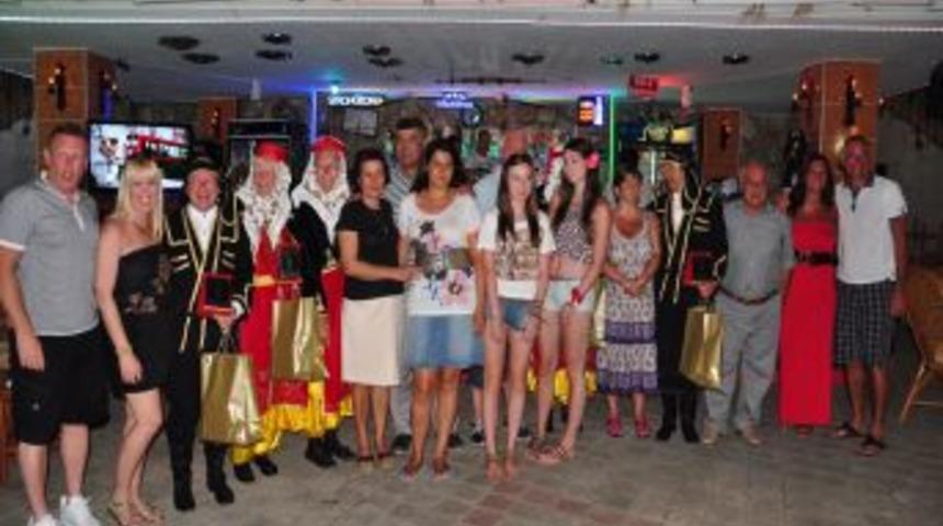 &Ouml;l&uuml;denizli Yarenler, g&ouml;n&uuml;ll&uuml; turizm el&ccedil;isi oldu