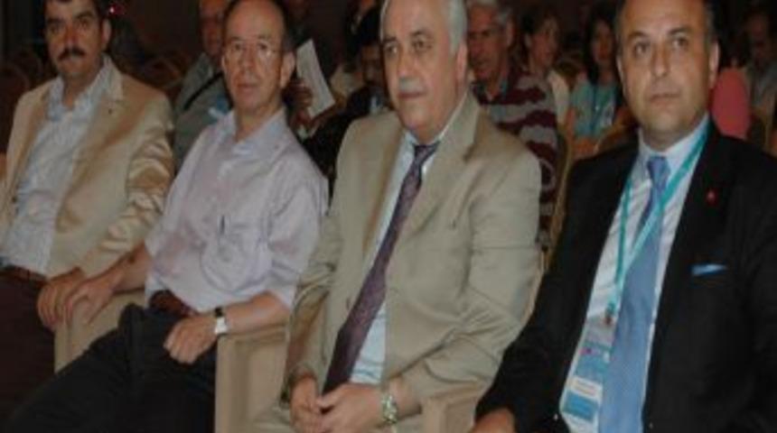 Değişik &uuml;lkelerden 150 matematik&ccedil;i bilim insanı Konya'da toplandı