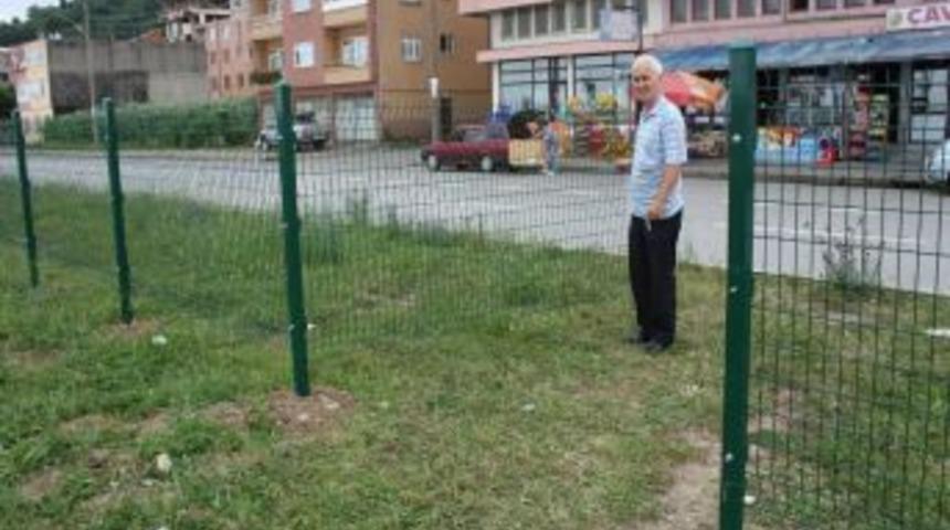 Karadeniz Sahil Yolu'nda vatandaşlar alt ge&ccedil;itleri kullanmıyor