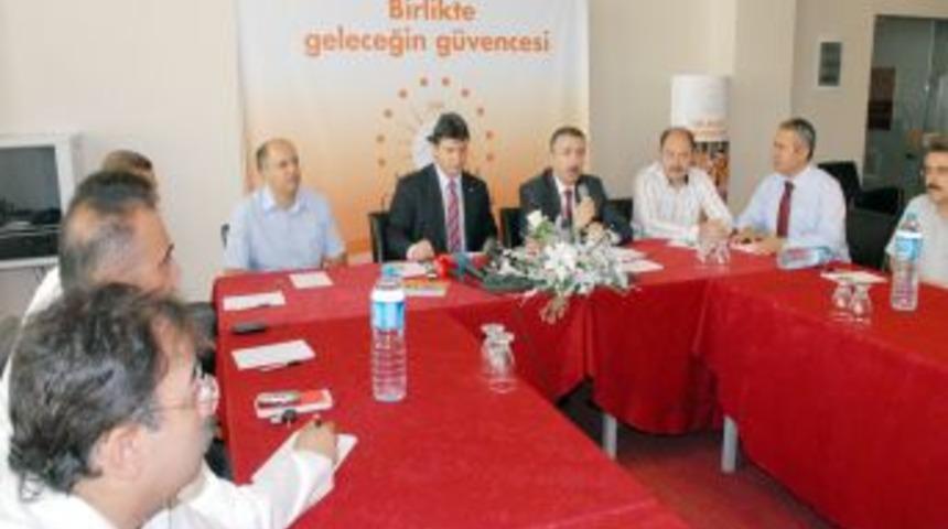 Melikşah, başarılı &ouml;ğrencilerine iş garantisi veriyor