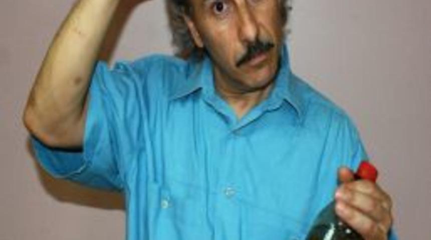 Yaptığı saç kremini önce kendi başında denedi