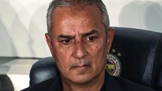 SON DAKİKA: Fenerbahçe'de İsmail Kartal ile yollar ayrıldı!